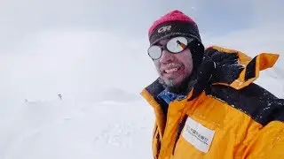 Chinese mountaineer becomes second in world to achieve grand slam of adventure