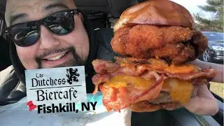 Fried MAC N&rsquo; CHEESE Bacon CheeseBurger 🍔🧀 The Dutchess Biercafe in Fishkill, NY #LocalLove