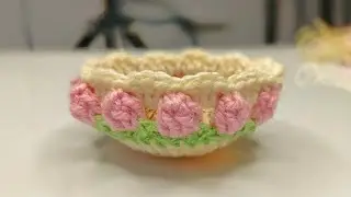 Crochet trinket dish tutorial/how to crochet a jewelry tray for beginners