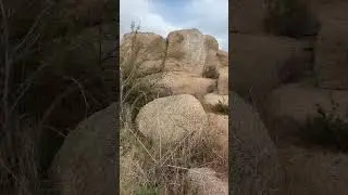 Majestic rocks near ancient ruins in AŻ 