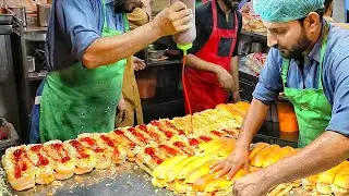 Super Skilled Worker | Fastest Egg Burger Making | Shami Burger Of Pakistan Street Food