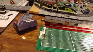 Die zweite Tribüne ist fertig und ich teste was mit Licht.