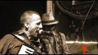 B.Roy et Sa Bande - Simone