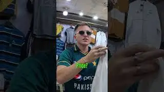 Buying a tshirt in Karachi 🇵🇰 #shorts