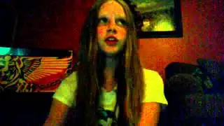kenzi and kenna show episode 1-KENZI SINGS 