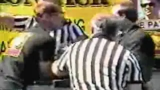 Allen Fisher vs Dave Patton at the 1993 Yulon Jack Arm Wresling Championships