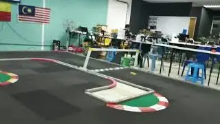 1/28 scale Atomic BZ3 First Run On RCP Track