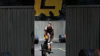 He Was shocked Seeing Anatoly Lift the weight #gym #anatolyprank #anatoly #strength