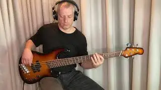 KC & THE SUNSHINE BAND - Give It Up - Bass cover