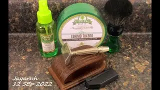 Shaving with Gem Flying Wing and Injector Blade