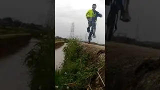 Aksi aksian