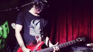 Taraz Bistara Gitaris TRIAD Solo Gitar | Indonesia