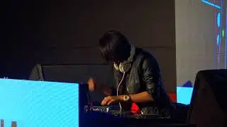DJ Eliana at Neonz Lifestyle & Recreation Club on 31st Dec, 2017 Eve