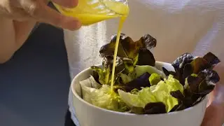 Vinagrete Fácil para Saladas | Molho Vinagrete da Julia Child | Culinária Francesa