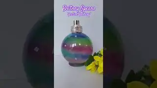 Scent of the day: Britney Spears: Festive Fantasy.