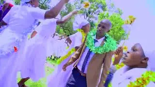Shadrack weds Naomy.