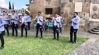 Popurrí de Abajeños y Pirekuas - Banda Monarca 