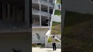 Kickflip TRUST! 🎯 Insane needle thread by @gabriel_p_ribeiro 🤯#RictaWheels @rictawheels