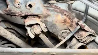 Rear Subframe Corroded Mercedes CLK 280