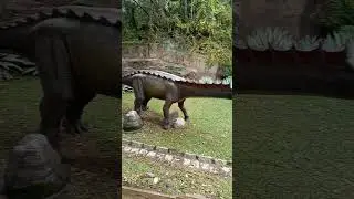 parque dos Dinossauros em Salto #dinossauro #salto #metal #heavymetal #cover #music #viralvideo #fe