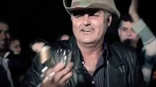 Capa da costela - Bad&uacute; (Clipe Oficial)