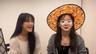 The moment Vivi realized she looked like this after her Halloween party