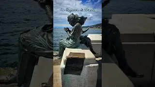Vacanza in FVG video 14 Trieste Piazza Unit&agrave; d'Italia, la pi&ugrave; grande sul mare.