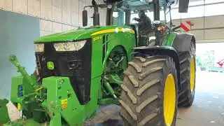 John Deere 8295R traktor - Kapow Online Auctions