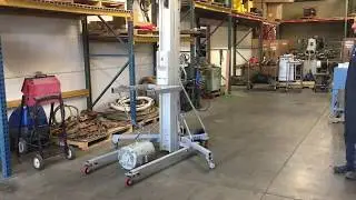 2016 Genie Super Lift Contractor SLC-18 Manual Fork Lift 650 lbs Load Capacity 1