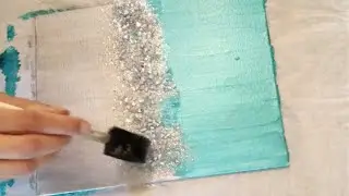 DIY Teal and Silver Glitter Wall Art || Crushed Glass Abstract Canvas Wall Art