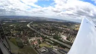 Start in Dresden EDDC RWY22 und Flug &uuml;ber die Stadt Richtung S&uuml;den