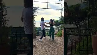 🌶️🎼 easy basic salsa steps 🥁 couple dance in Italy | TUTORIAL DE BAILE  ✨ pasos b&aacute;sicos de salsa