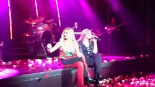 Anna Vissi & Keti Garbi, Rex 31/3/2012 [Kalitera oi dio mas, Xamena, Tha melagholiso]