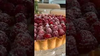 Raspberry tart with mascarpone and lemon curd🥰🍋 Recipe in comments.