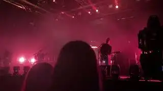 Seether &ndash; &ldquo;Nobody Praying for Me&rdquo; Live at Fillmore Auditorium, Denver (Nov 1, 2025)