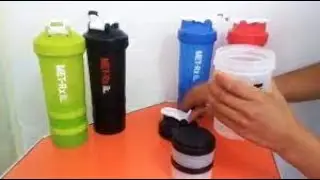 Met-Rx Shaker Bottle With 2 Compartments Review