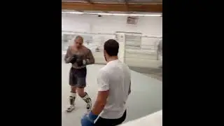 Luke Rockhold looking sharp sparring