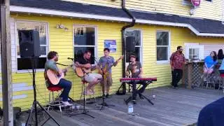 Lyle Divinsky at The Porthole Restaurant and Pub - 