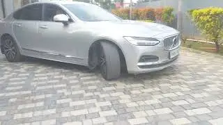 TRAINING SESSION IN VOLVO SEDAN CAR, PERPENDICULAR PARKING TRAINING AT STUDENTS HOME 