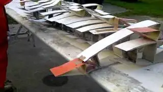 The final end of the right wing of a twin-astir (PH-671)