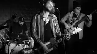 ZEBEDEE  - Live at Bar Freda
