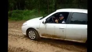 renault symbol off road russia