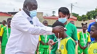 𝐏𝐑𝐄𝐌𝐈𝐄𝐑 𝐏𝐑𝐎J𝐄𝐂𝐓𝐎𝐒 PATROCINA A CONSTRUÇÃO E REABILITAÇÃO DA ESCOLA DE FUTEBOL DO ZANGO