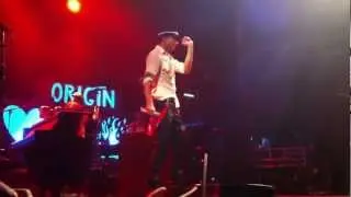 MIKA - Step with me - LIVE @Razzmatazz - Barcelona 20 Noviembre 2012.MOV