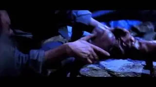Tomb Raider 2 - boot grab on Angelina Jolie