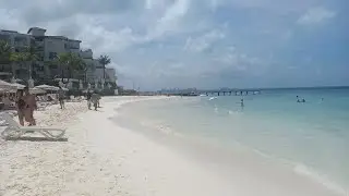 Playa Tortugas, Cancun, Mexico