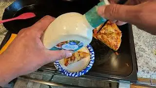 I Tried to make a Pan Pizza and it was like a Bag of Air