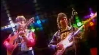 Tommy and Phil Emmanuel - Town Hall Shuffle