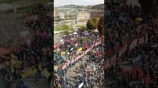 Tausende bei Friedensdemonstration in Stuttgart