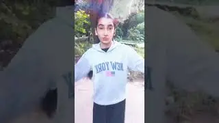clumsy af😝#fypage#trendingshorts#viralshorts#trendingsong#contentcreation#funnymoment#mastitime#song